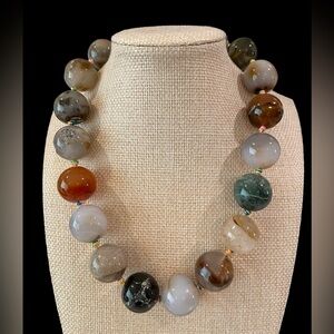 Crafter’s String of 20mm Agate Beads